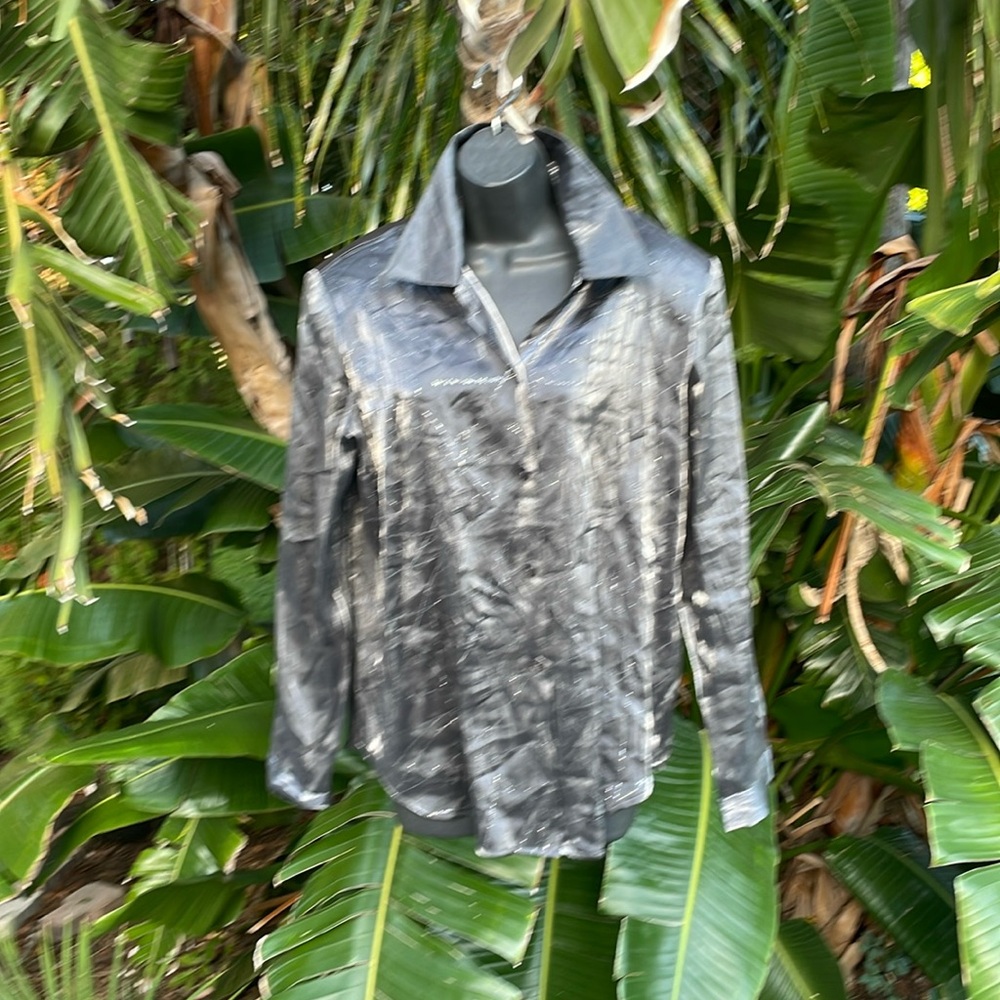 Saint Anthony Silver blouse with lurex design